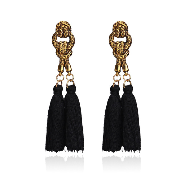 Ежедневни дамски обеци с пискюл в няколко цвята