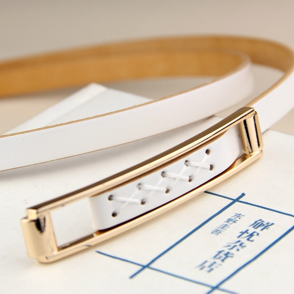 Μοντέρνα γυναικεία δερμάτινη ζώνη σε διάφορα χρώματα