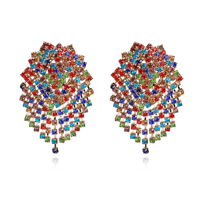 Κομψά γυναικεία σκουλαρίκια με πέτρες σε διαφορετικά χρώματα