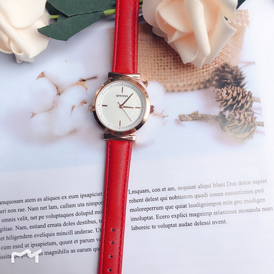 Γυναικείο ρολόι με δερμάτινο λουράκι σε τέσσερα χρώματα