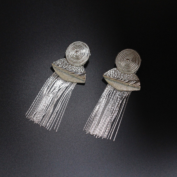 Modern női fülbevaló ezüst és arany színben