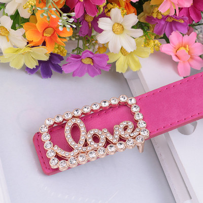 Modern női öv érdekes csattal több színben