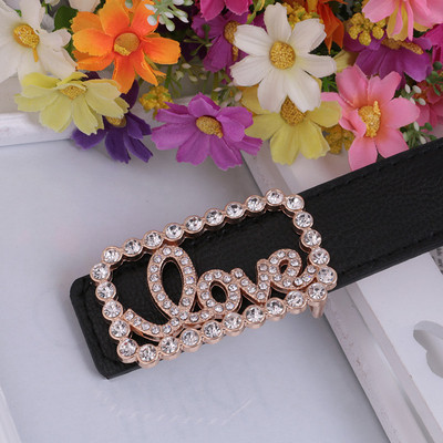 Modern női öv érdekes csattal több színben