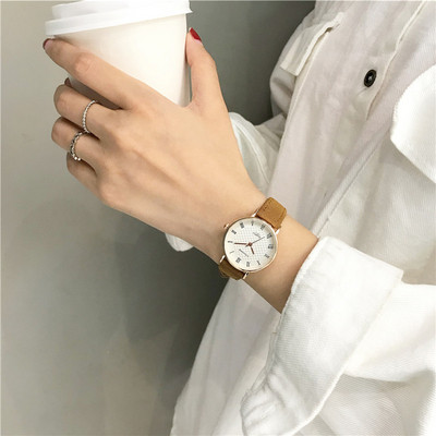 Stílusos női karóra öt színben