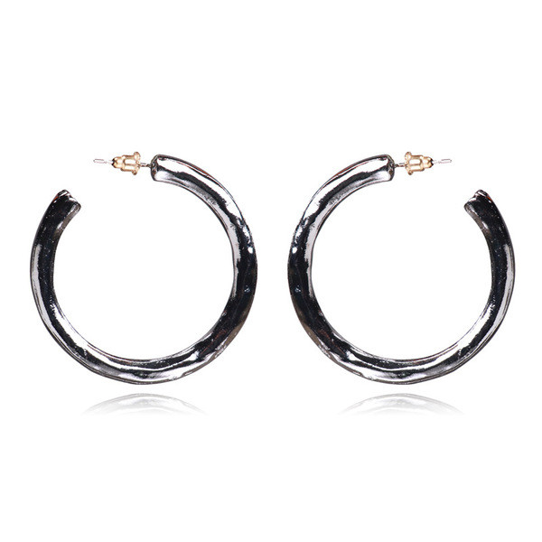 Κομψά γυναικεία δαχτυλίδια σε τρία χρώματα