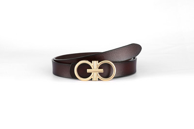 Μοντέρνα γυναικεία δερμάτινη ζώνη με μεταλλική πόρπη σε διάφορα χρώματα