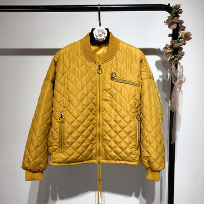 Γυναικείο μπουφάν για το φθινόπωρο και το χειμώνα σε διαφορετικά χρώματα