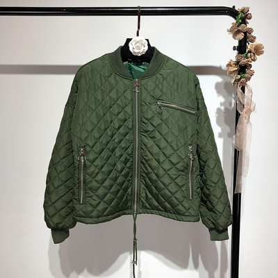 Γυναικείο μπουφάν για το φθινόπωρο και το χειμώνα σε διαφορετικά χρώματα