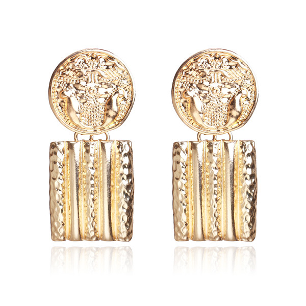 Μοντέρνα γυναικεία σκουλαρίκια σε ασημί και χρυσό χρώμα