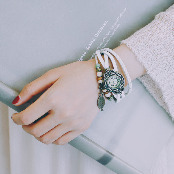 Ceas brățară de damă în cinci culori