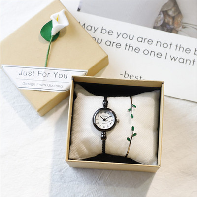 Γυναικείο ρολόι σε τέσσερα χρώματα με βραχιόλι