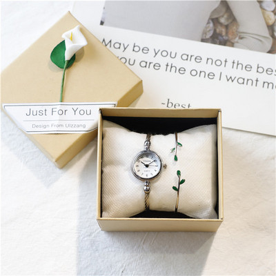 Γυναικείο ρολόι σε τέσσερα χρώματα με βραχιόλι