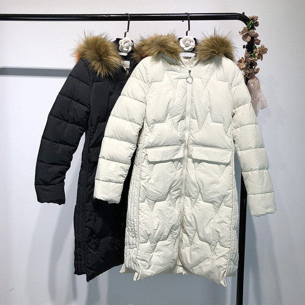 ΝΕΟ μακρύ γυναικείο μπουφάν με κουκούλα σε μαύρο και άσπρο χρώμα