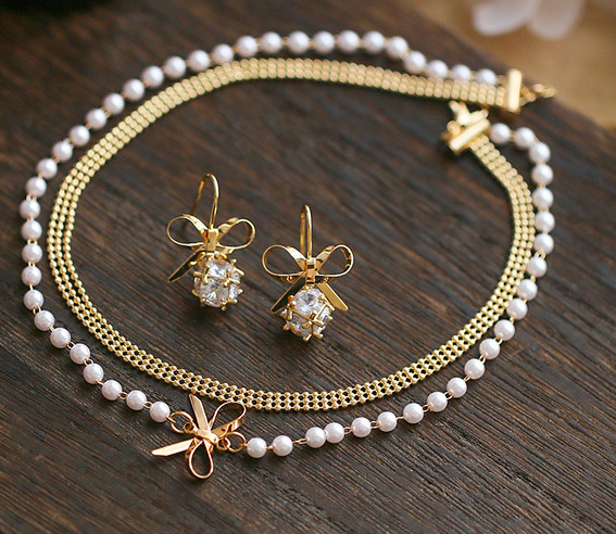 Set colier si cercei in doua culori