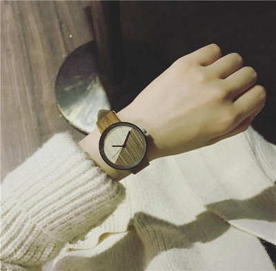 Γυναικείο ρολόι σε τέσσερα χρώματα