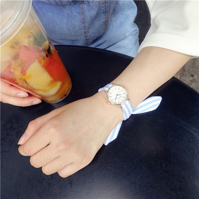 Női karóra érdekes szíjjal - két modell