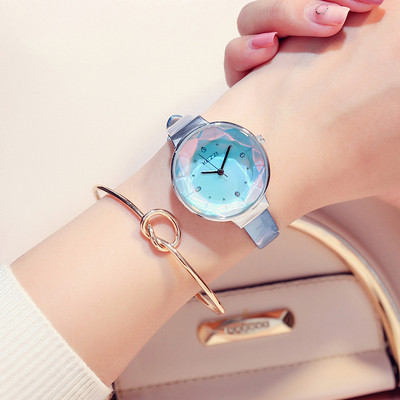 Κομψό γυναικείο ρολόι σε πέντε χρώματα
