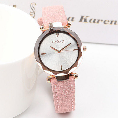 Stílusos női karóra több színben