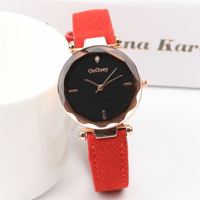Stílusos női karóra több színben