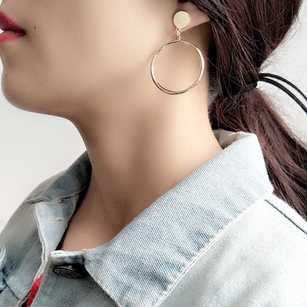 Arany és ezüst női gyűrűk - két modell