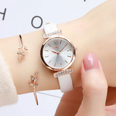 Stílusos női karóra kövekkel, öt színben