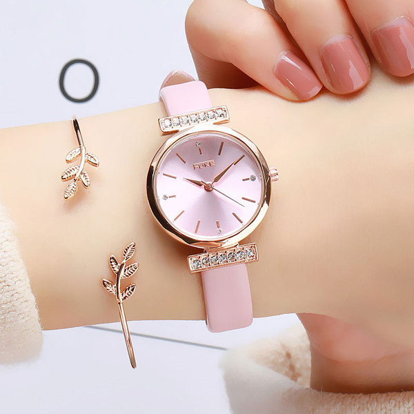 Stílusos női karóra kövekkel, öt színben