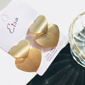 Cercei moderni de dama in culoarea aurie - Inimioare