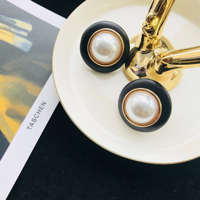 Cercei casual dama cu perle in doua culori