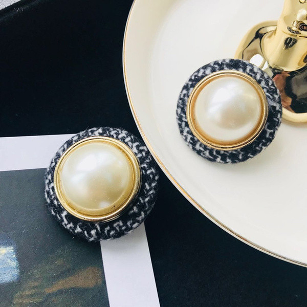 Cercei casual dama cu perle in doua culori