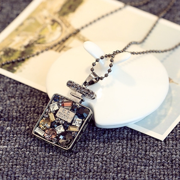 Modern női nyaklánc két árnyalatban