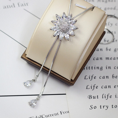 Női nyaklánc többféle modellben, színes kövekkel