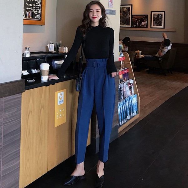 Stílusos női nadrág magas derékkal és övvel, két színben