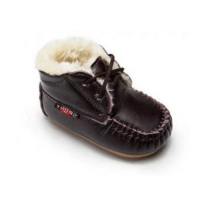 Бебешки кожени обувки с външен шев