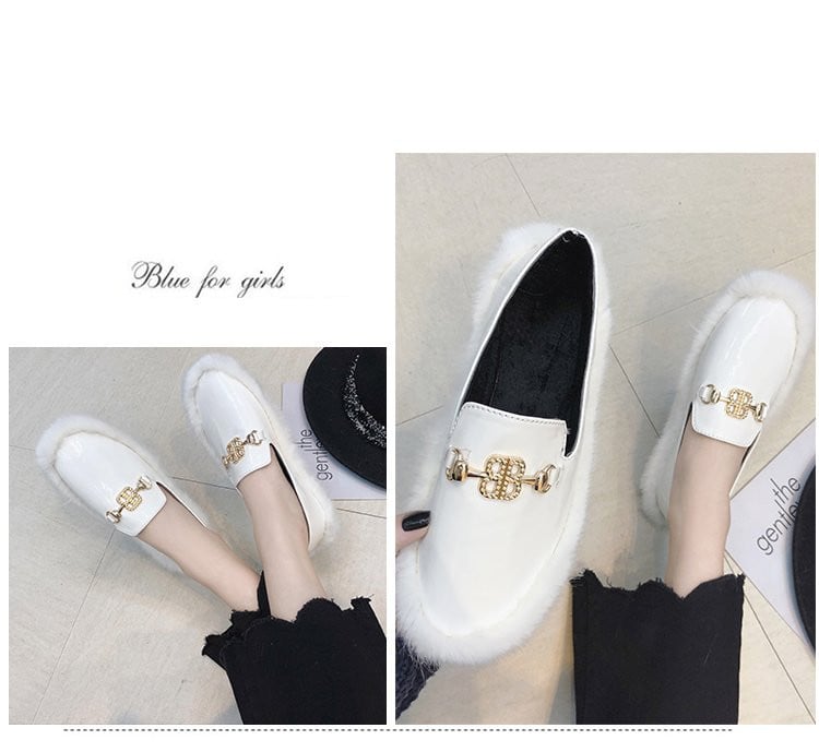 Női modern mokaszin pehely fehér és fekete színben