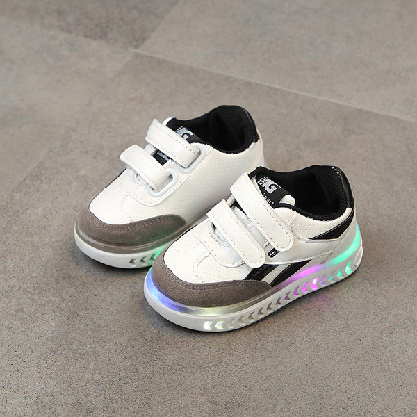 Παιδικά πάνινα παπούτσια σε τρία χρώματα