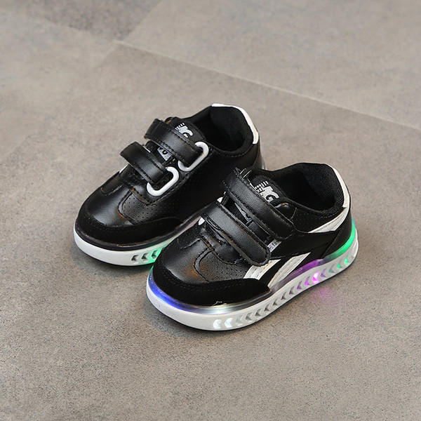 Παιδικά πάνινα παπούτσια σε τρία χρώματα