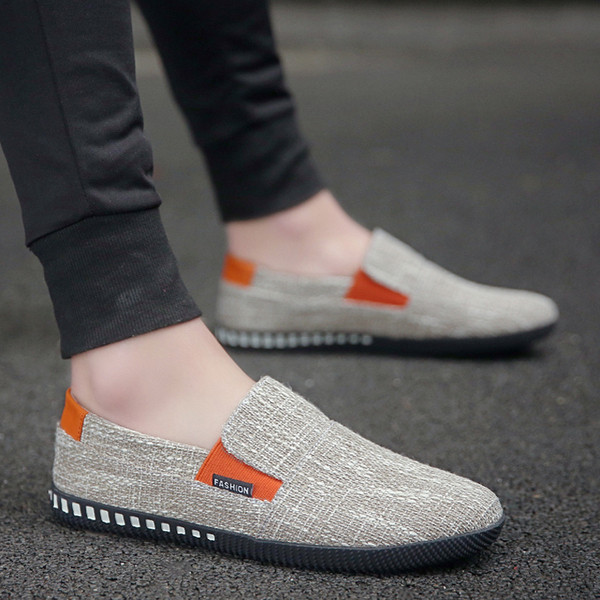 Stílusos mokaszinok férfiaknak különböző színekben