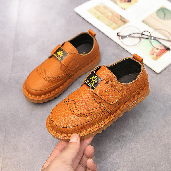 Κομψά παιδικά υποδήματα από οικολογικό δέρμα με εφαρμογή σε τρία χρώματα