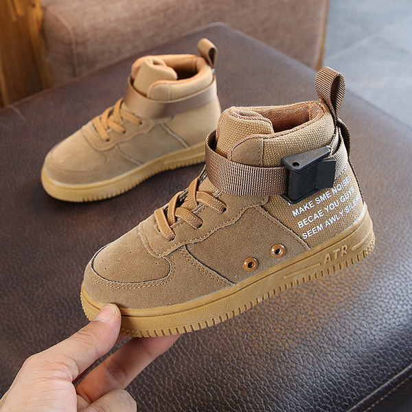 Téli gyerek tornacipő három színben felirattal, alkalmas lányoknak és fiúknak