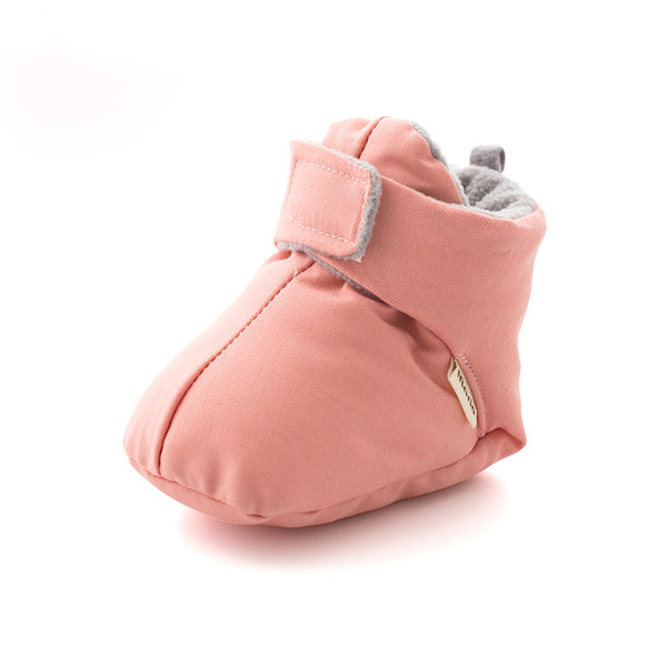 Téli baba csizma tépőzárral