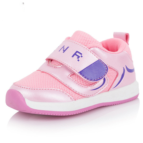 Baba tornacipő három színben felirattal