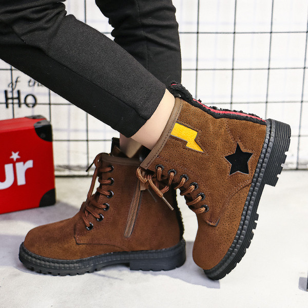 Παιδικές μπότες eco σουέτ με κορδόνια και διακόσμηση σε διάφορα χρώματα