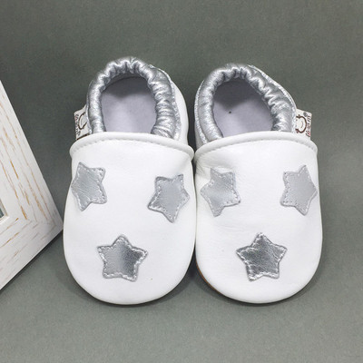 Bőr babacipő több színben