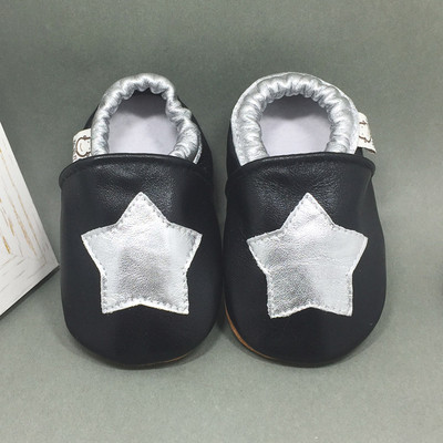 Bőr babacipő több színben