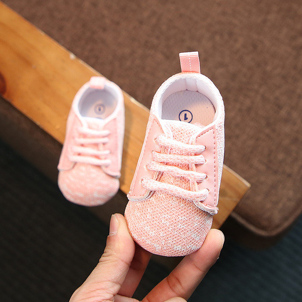 Бебешки ежедневни обувки в три цвята