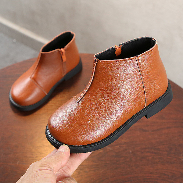 Eko bőrből készült sima gyerekcsizma modell három színben