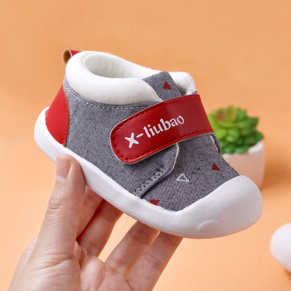 Бебешки меки обувки за момичета и момчета