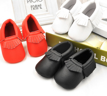 Стилни бебешки обувки в няколко цвята