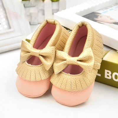 Стилни бебешки обувки в няколко цвята