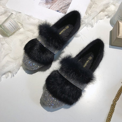 Női elegáns mokaszin kövekkel - két modell